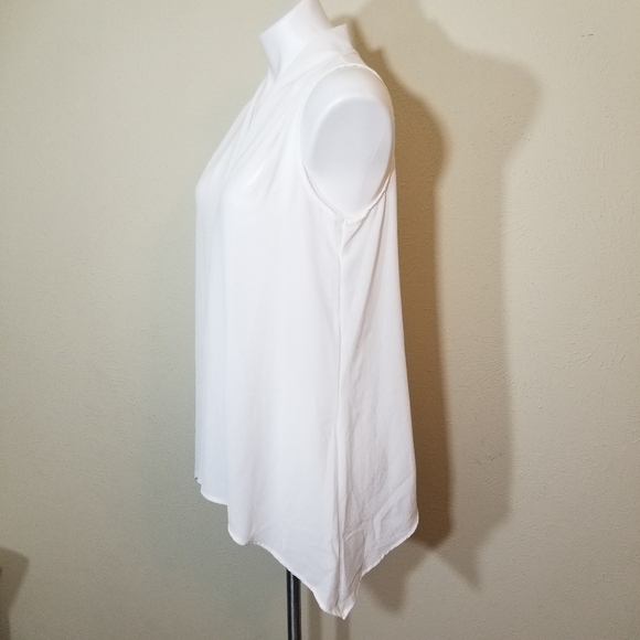 NWT Neiman Marcus Ivory Sleeveless Blouse Sz M - Picture 7 of 8